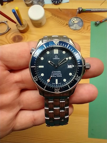 A ~2010 Omega Seamaster 300m luxury watch